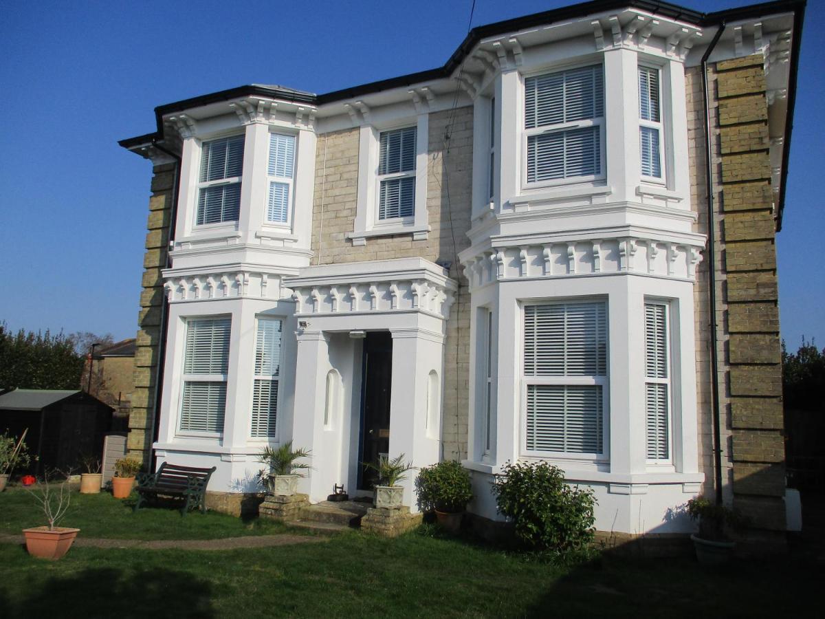 Lovely Spacious 3 Bedded First Floor Apartment Ryde  Exterior photo