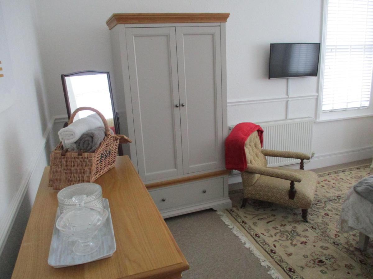 Lovely Spacious 3 Bedded First Floor Apartment Ryde  Exterior photo
