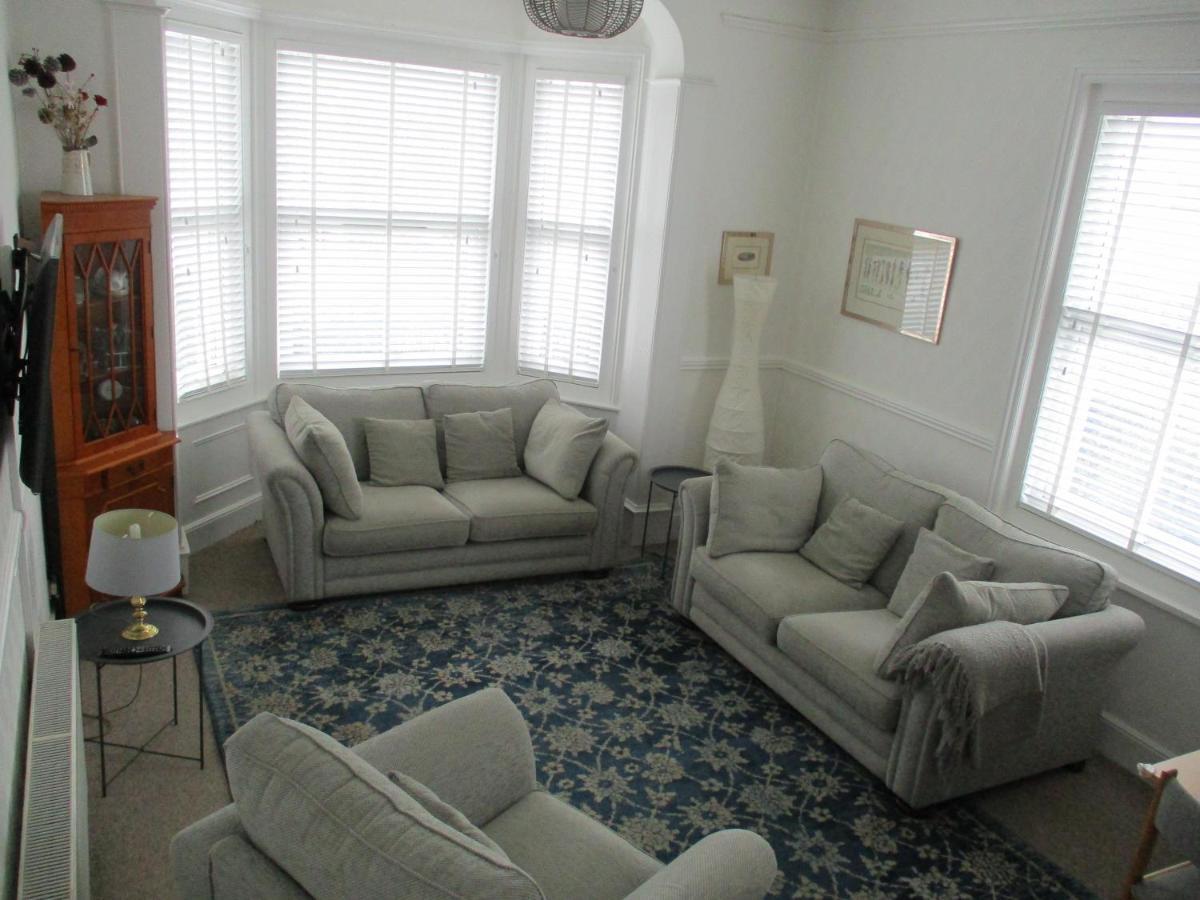 Lovely Spacious 3 Bedded First Floor Apartment Ryde  Exterior photo