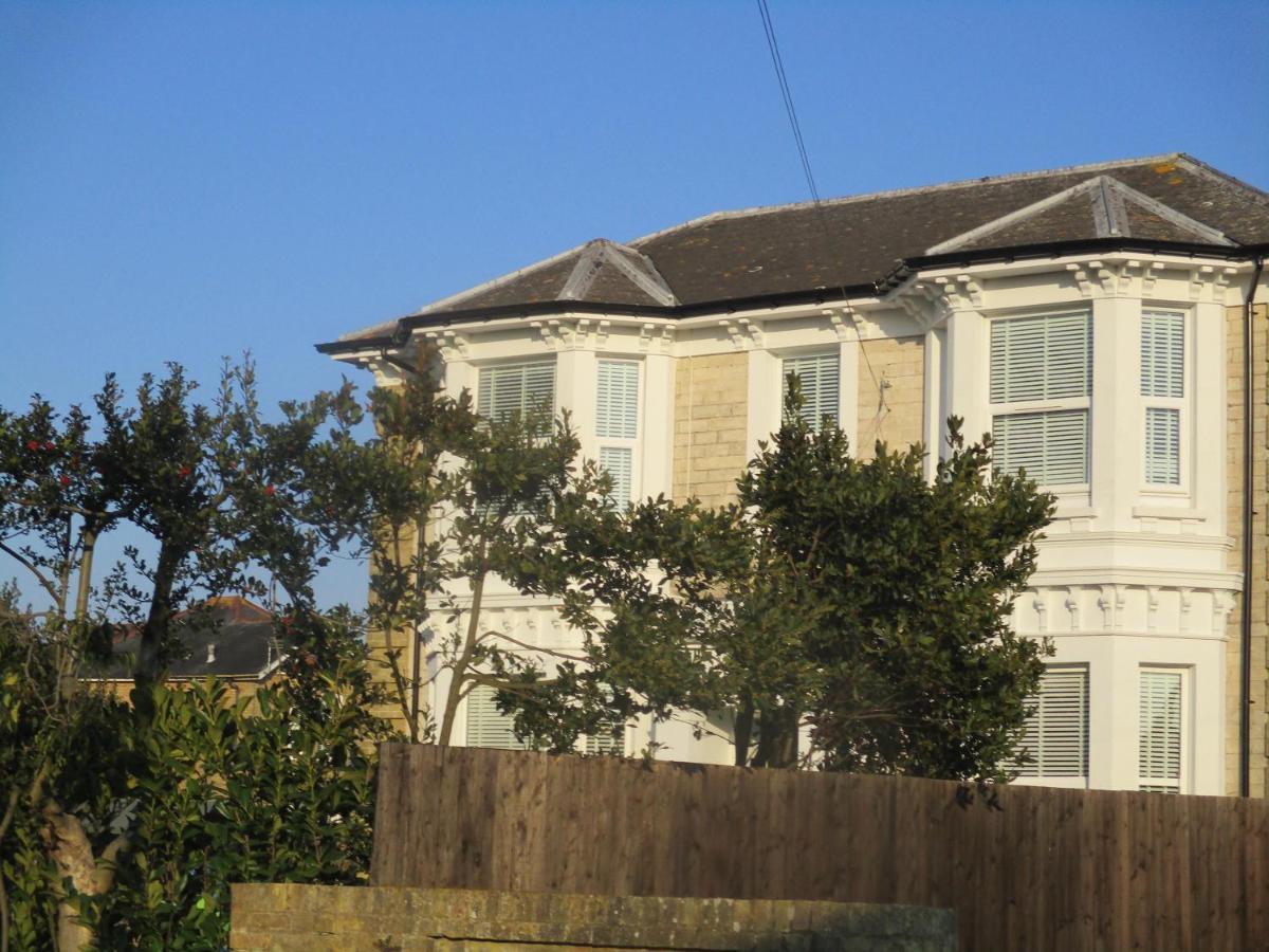 Lovely Spacious 3 Bedded First Floor Apartment Ryde  Exterior photo
