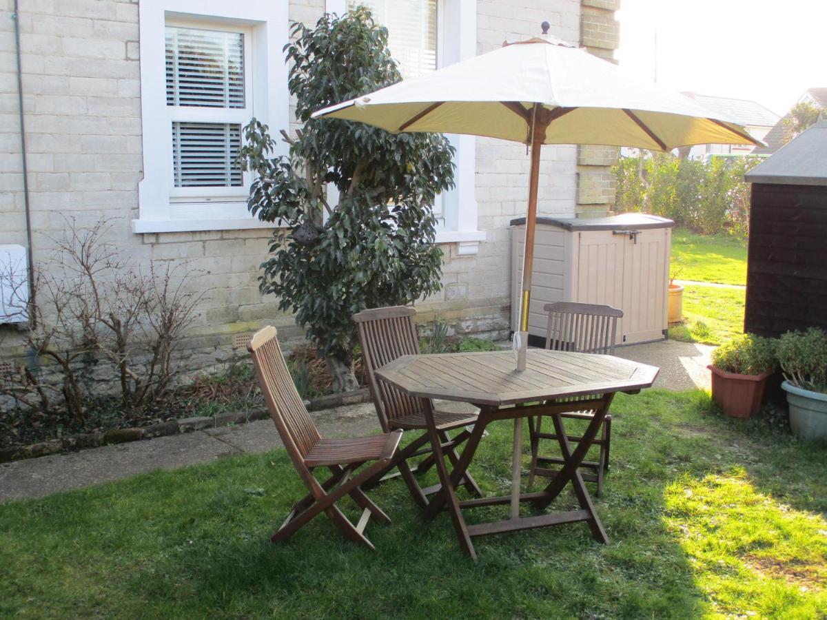 Lovely Spacious 3 Bedded First Floor Apartment Ryde  Exterior photo