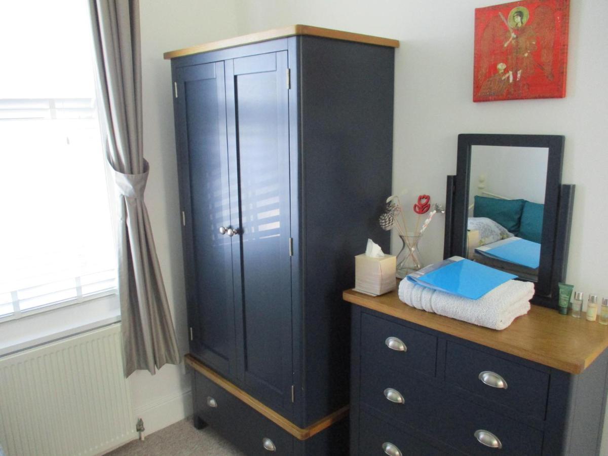 Lovely Spacious 3 Bedded First Floor Apartment Ryde  Exterior photo